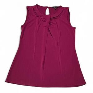 41 Hawthorn Stitch Fix Maroon Sleeveless Blouse - Pleated Neck - Size M